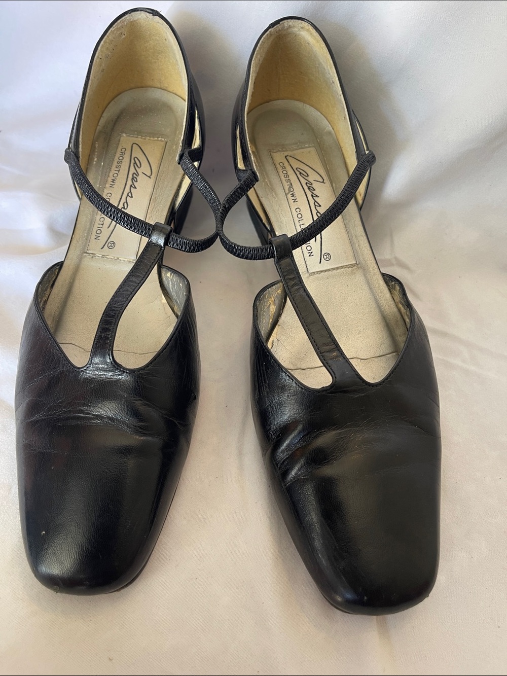 Vintage 80’s caressa crosstown Black T-Strap Women's Dress Shoes